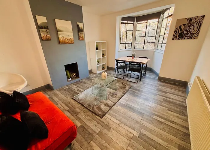 Central London Flats, Best Location For Tourists, Next Tower Bridge