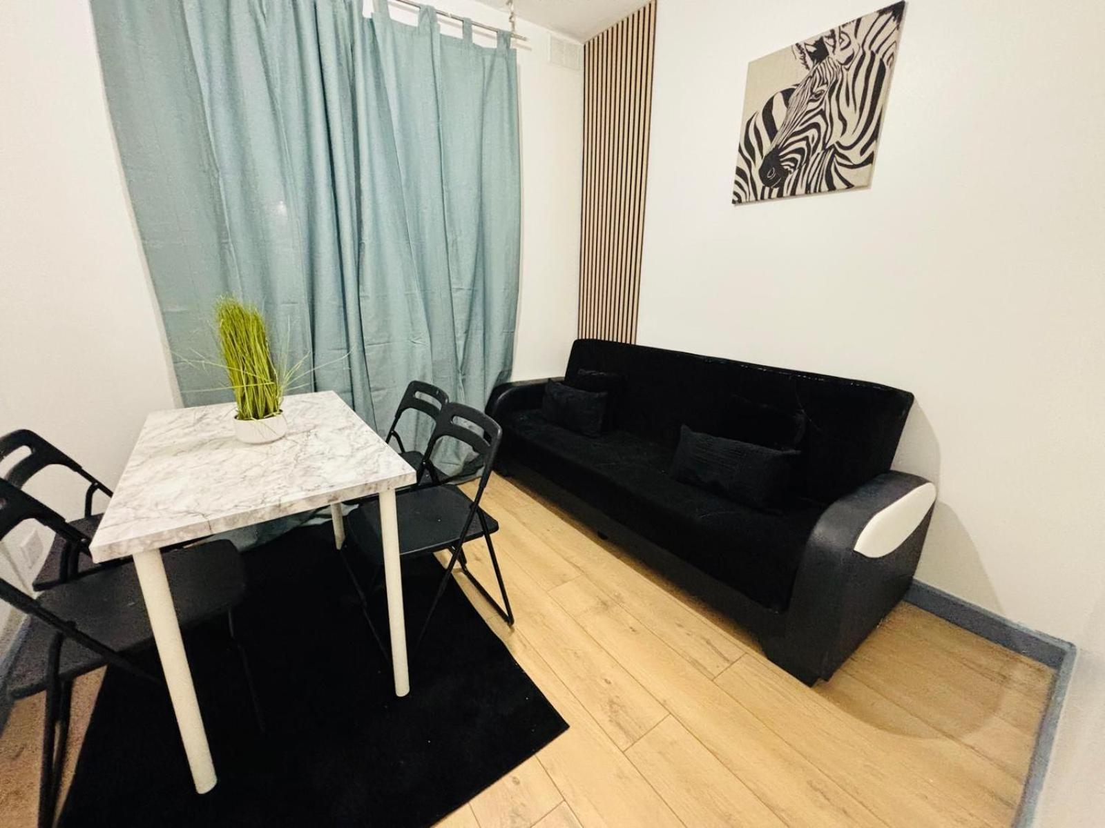 Апартаменты Flats, Location For Tourists, Next Tower Bridge Лондон